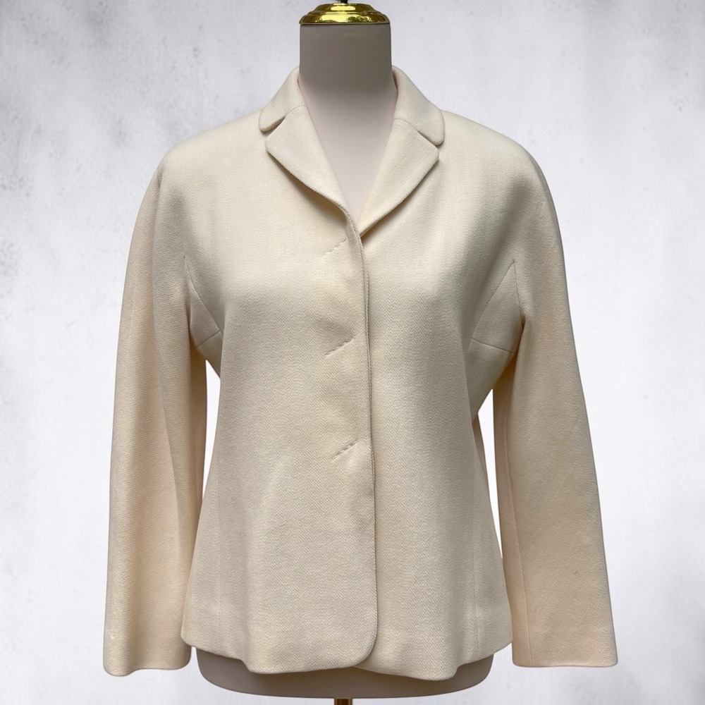 Emanuel Emanuel Ungaro Blazer Size 8 Cream
Wool Blend Mohair Notched Lapel - Picture 1 of 11